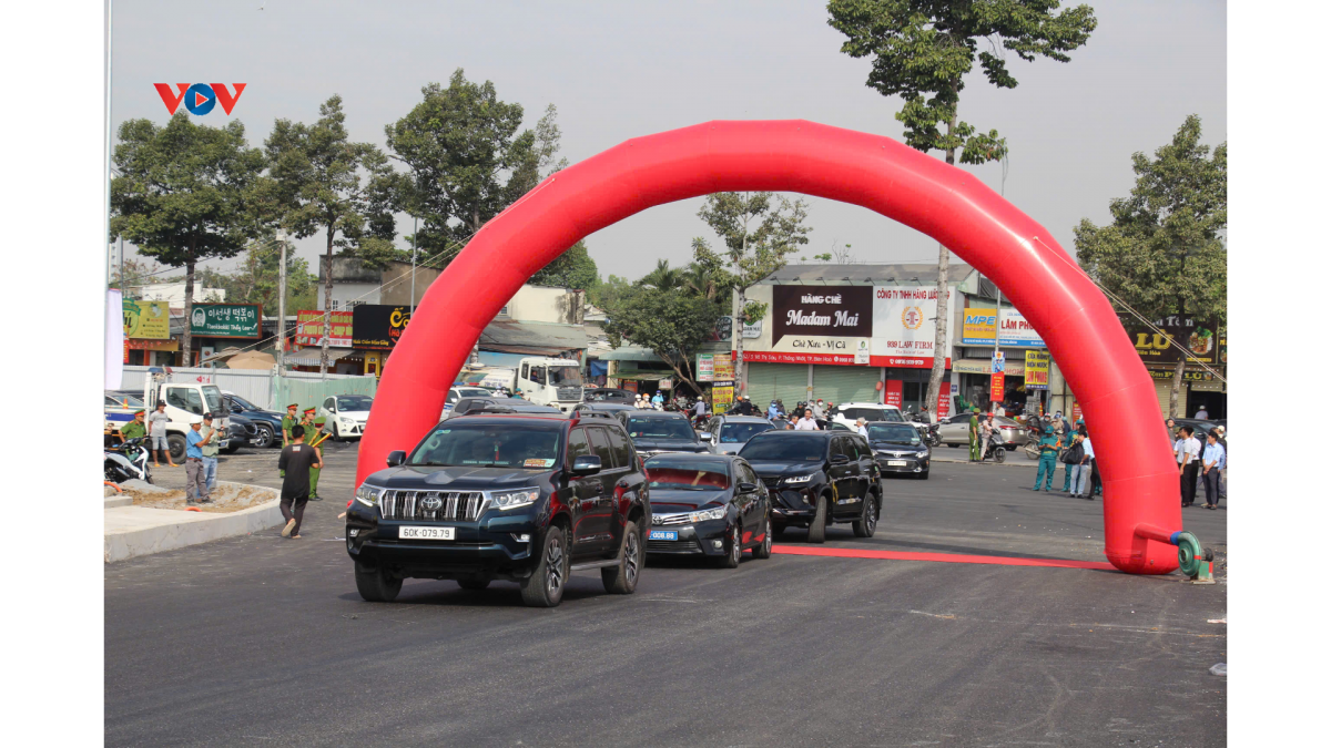 Thông xe kỹ thuật cầu Thống Nhất