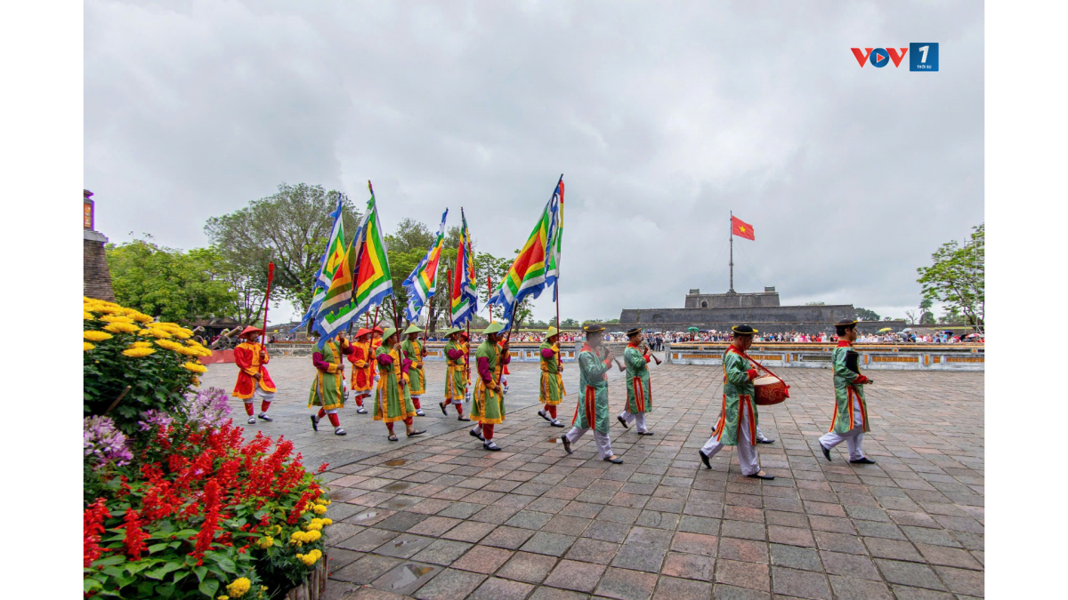 Tái hiện Lễ đổi gác đầu năm mới tại Ngọ Môn Huế