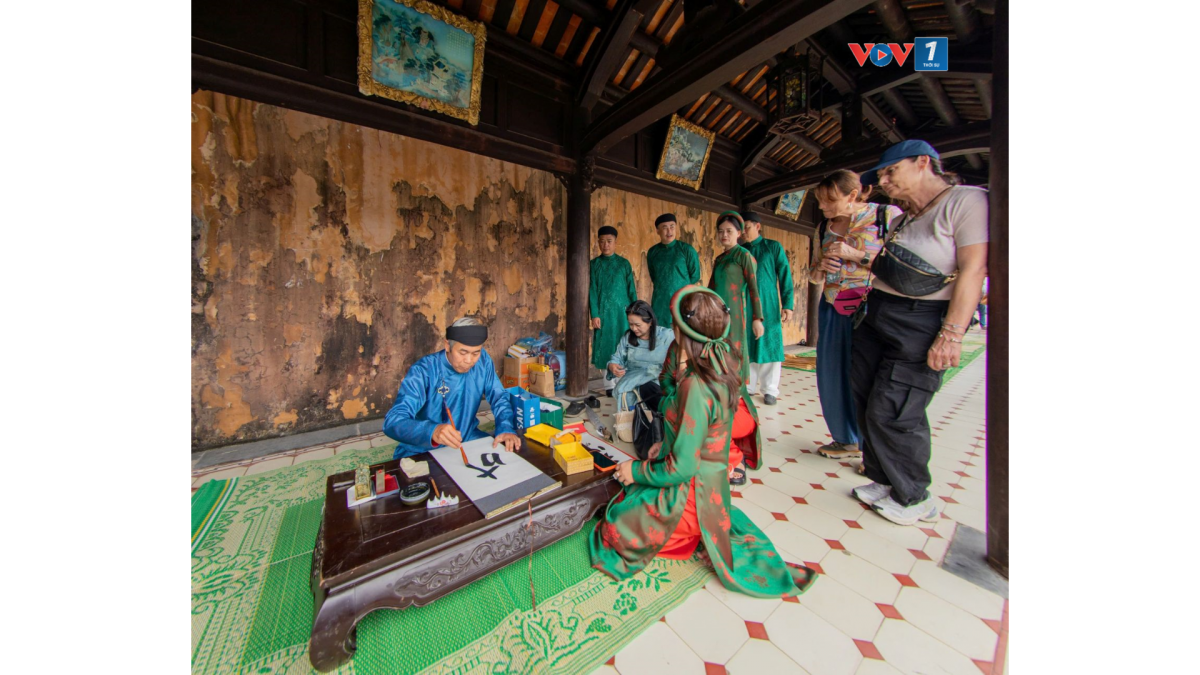 Xin chữ đầu năm