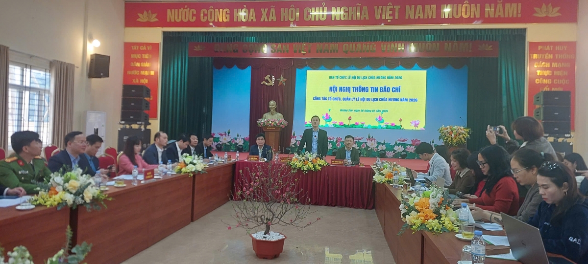 Toàn cảnh Họp báo Lễ hội du lịch Chùa Hương năm 2026