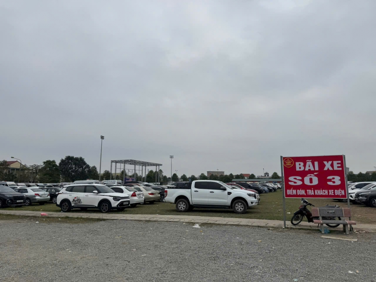 Xe ô tô được trông giữ miễn phí tại các bến do Ban tổ chức Lễ hội du lịch Chùa Hương 2026 quản lý