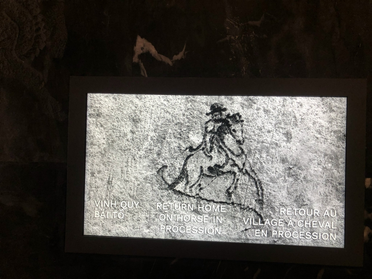 Hình ảnh tiến sỹ vinh quy bái tổ, trở về quê hương sau khi đỗ đạt, thành tài