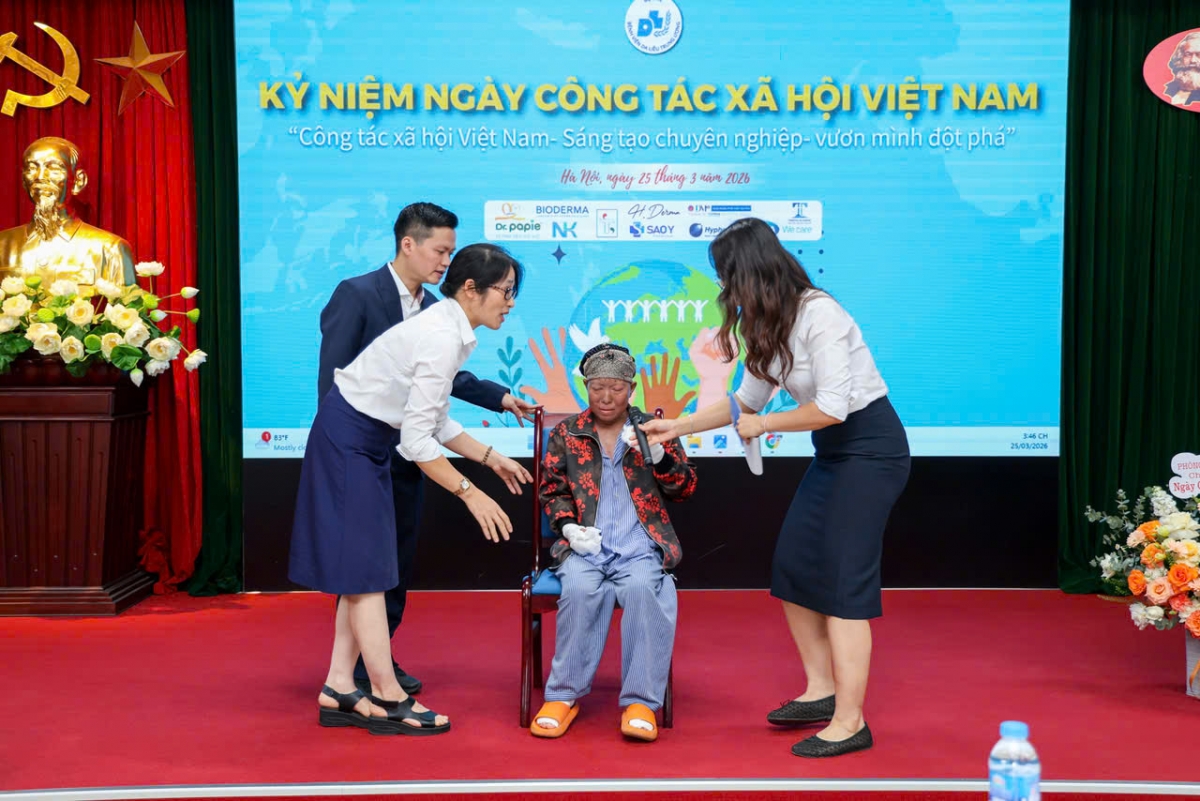 Nhân viên công tác xã hội là cầu nối lan tỏa ý nghĩa nhân văn trong công tác chăm sóc sức khỏe