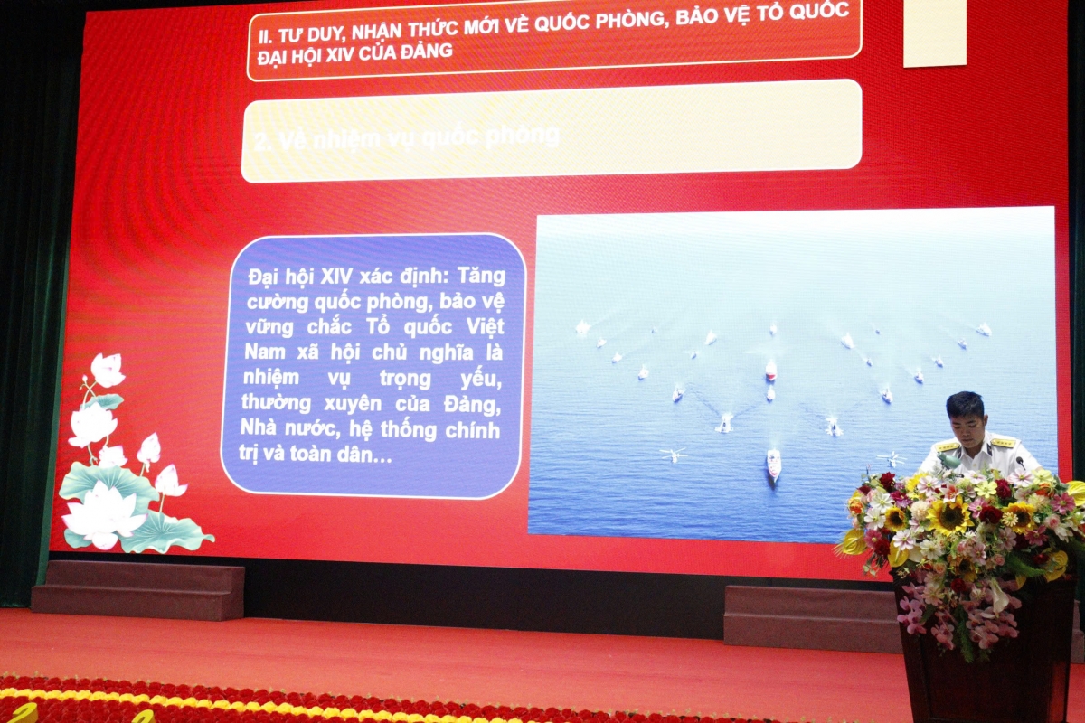 Các thí sinh tham gia các phần thi