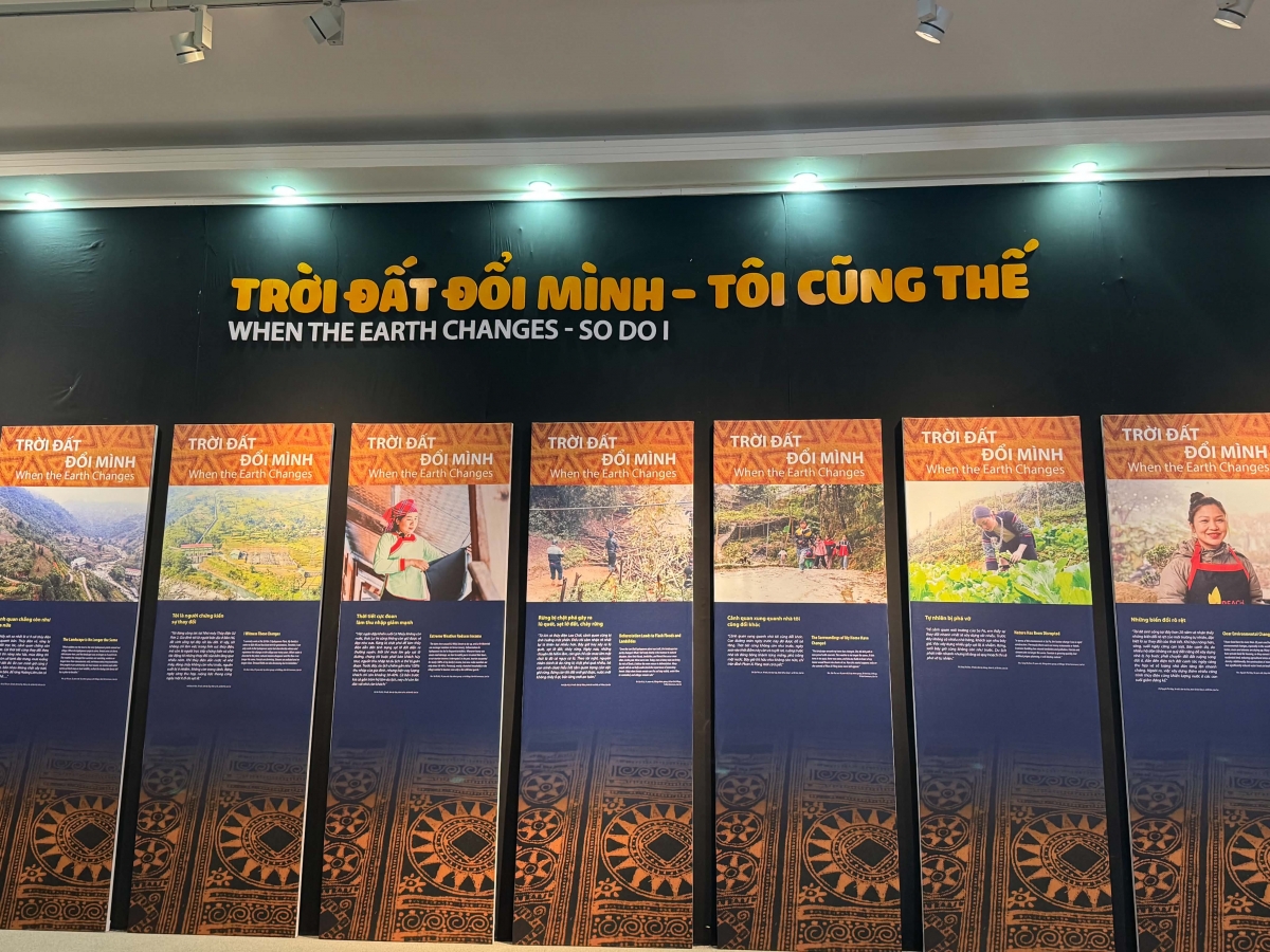 Triển lãm giới thiệu câu chuyện của những người phụ nữ vùng cao về hành trình bảo tồn di sản thiên nhiên và văn hoá.