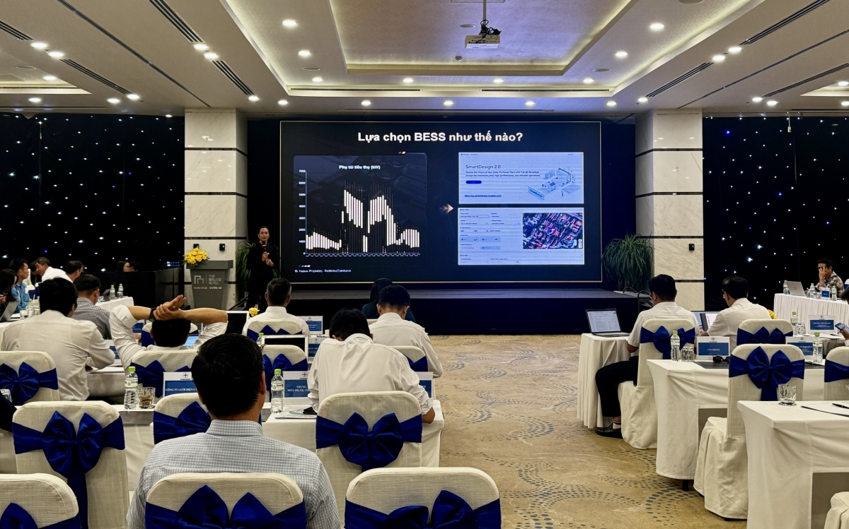 (Ảnh: Chuyển đổi số và ứng dụng công nghệ được ngành điện đặc biệt quan tâm đầu tư)