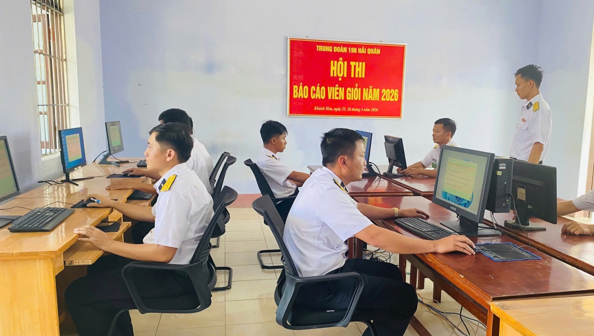 Các thí sinh tham gia các phần thi