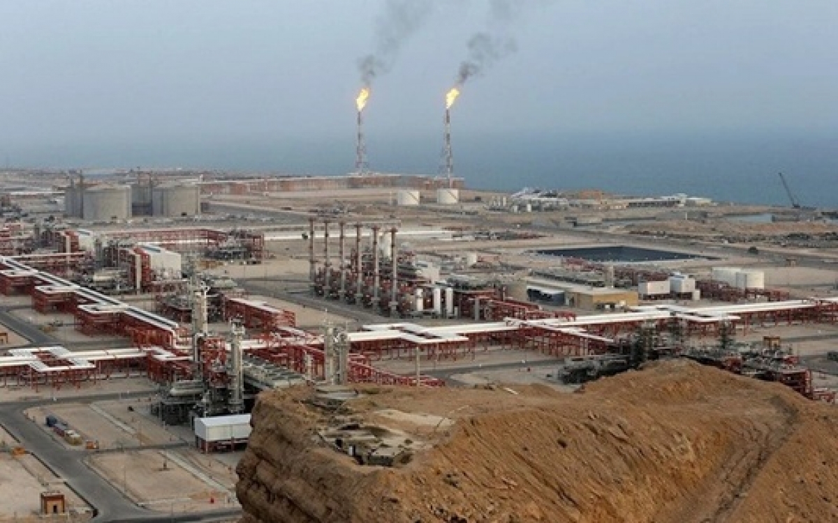 Xung đột Trung Đông gây gián đoạn nguồn cung năng lượng.