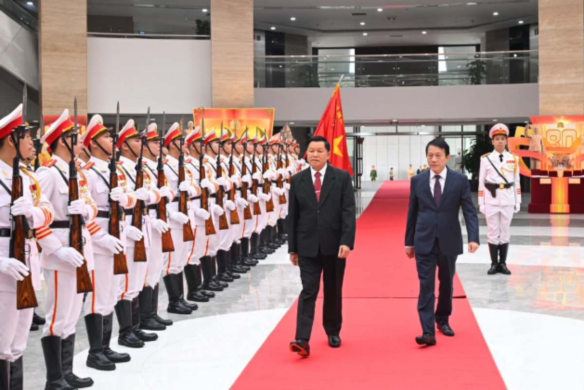 Bộ trưởng Bộ Công an Lào Vanthong Kongmany thăm, làm việc tại Bộ Công an Việt Nam (Ảnh: Bộ Công an).