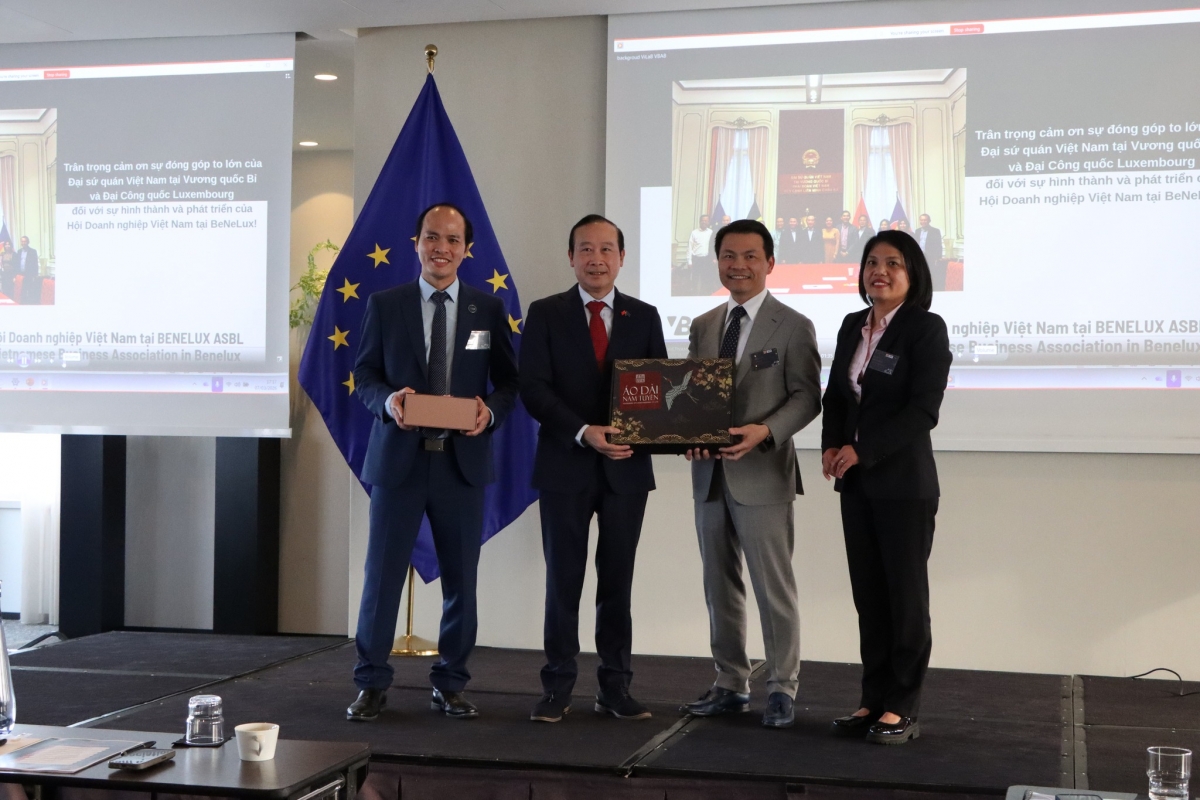 Chị Đào Hồng Hải, Tổng thư ký Hội doanh nghiệp Việt Nam tại Bỉ, Luxembourg và Hà Lan (Benelux) tích cực tham gia các hoạt động kết nối các doanh nghiệp Việt với mạng lưới thương mại quốc tế