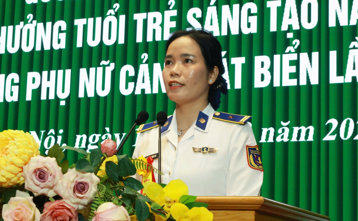 
Thiếu tá Trần Thị Hương Trà, Trợ lý Trinh sát, đội 1 trinh sát chống vi phạm an ninh, Đoàn Trinh sát số 1 chia sẻ tại Lễ tuyên dương