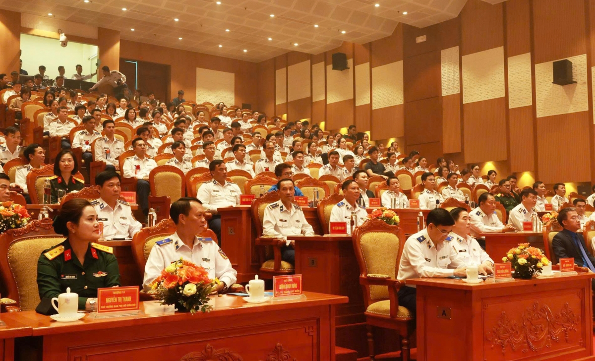 Các đại biểu tham gia Lễ tuyên dương