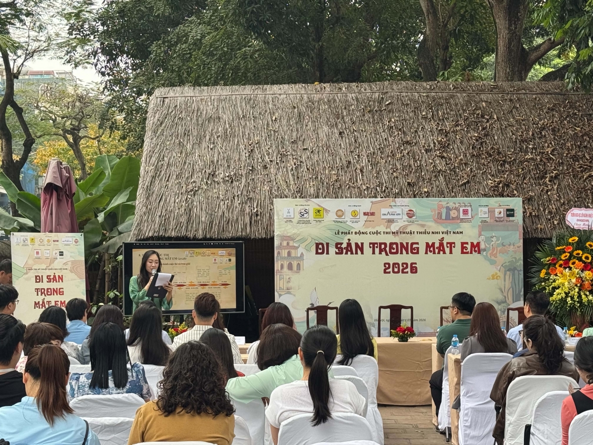 Lễ phát động có sự tham gia của hiệu trường nhiều trường mầm non, tiểu học tại Hà Nội cũng như các phụ huynh và học sinh đến tham quan, tìm hiểu.