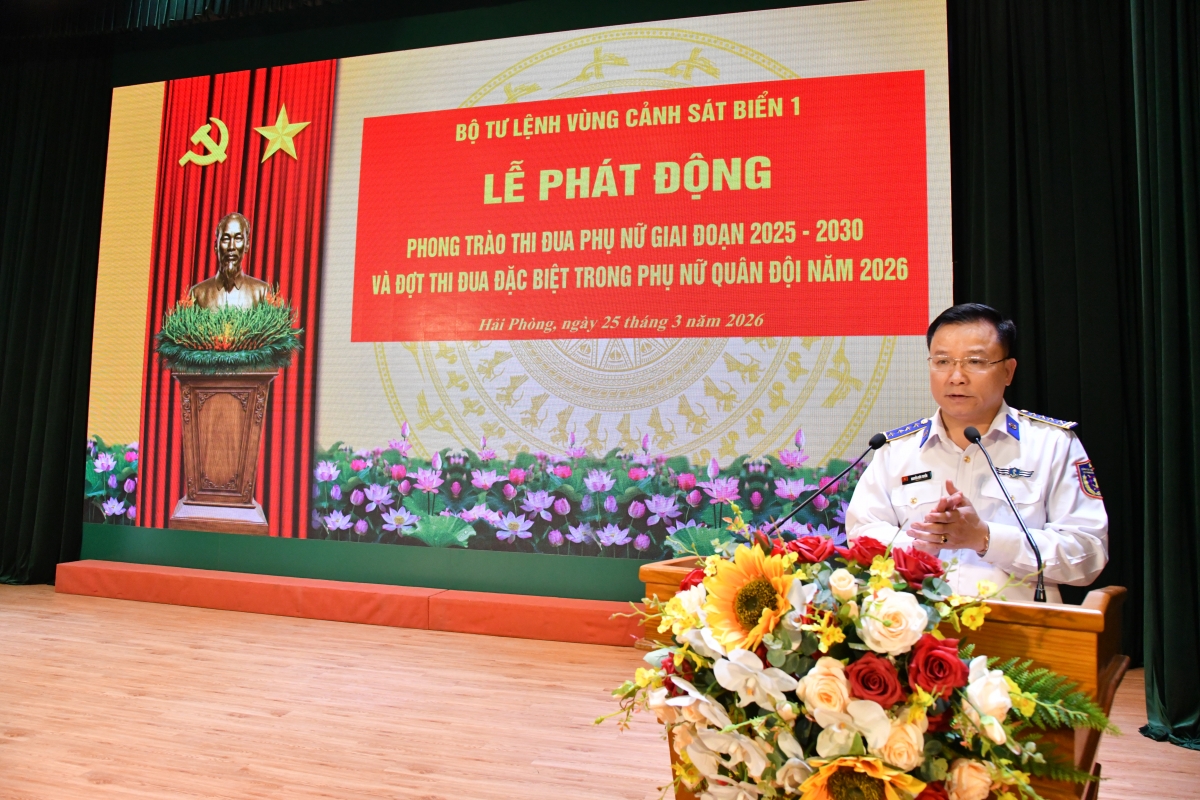 Đại tá Nguyễn Hữu Tuyển phát biểu chỉ đạo