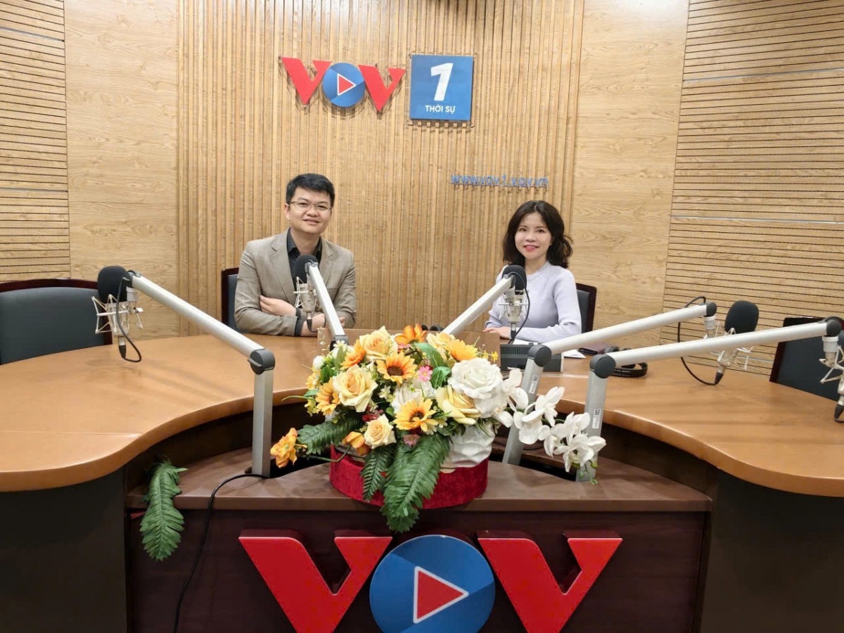 Khách mời: BSCK II Nguyễn Quang Minh, Phó trưởng Khoa Nghiên cứu và Ứng dụng công nghệ Tế bào gốc, Bệnh viện Da liễu Trung và BTV Chương trình