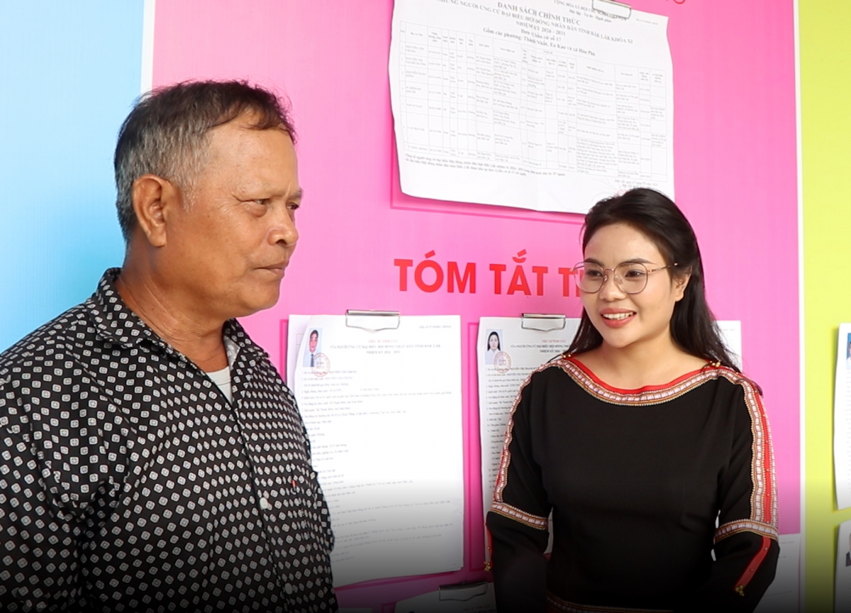 Chị H Niăp Niê là ứng cử viên người Ê Đê trẻ tuổi nhất tham gia ứng cử đại biểu Quốc hội khóa XVI tại Đắk Lắk