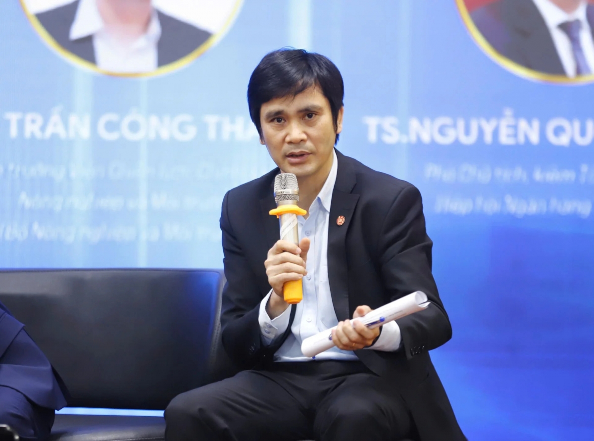 Ông Trần Công Thắng - Viện trưởng Viện Chiến lược, Chính sách nông nghiệp và môi trường phát biểu tại hội thảo