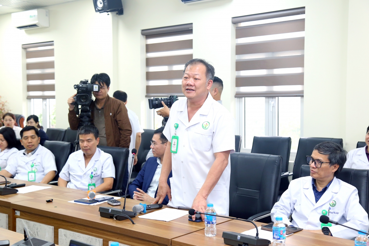 PGS.TS Dương Đức Hùng, Giám đốc BV Hữu nghị Việt Đức thông tin về ca ghép đa tạng Domino tại BV