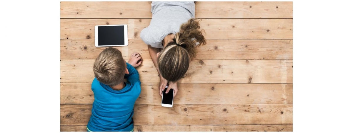 Kết quả nhiều nghiên cứu cho thấy có mối liên hệ giữa việc trẻ em sử dụng mạng xã hội và chơi trò chơi điện tử với các vấn đề về tâm lý. Nguồn_The Australian