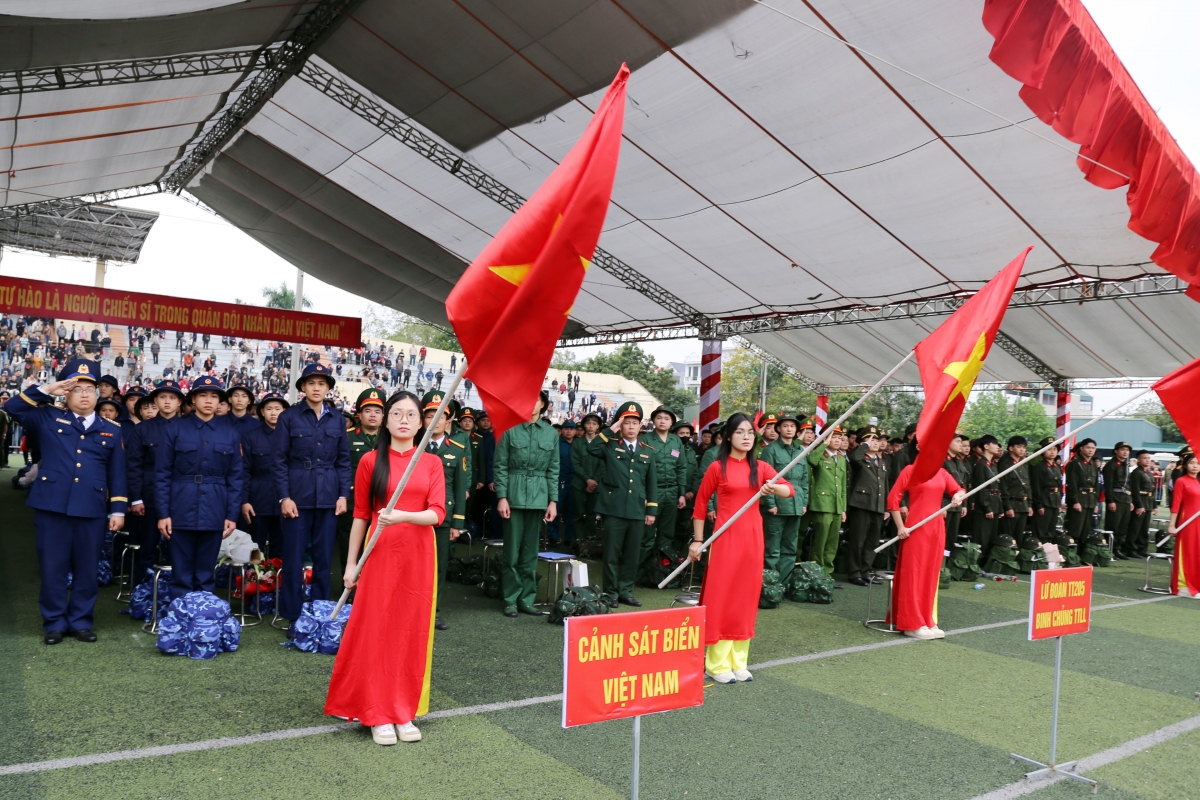 Khối tân binh Cảnh sát biển Việt Nam