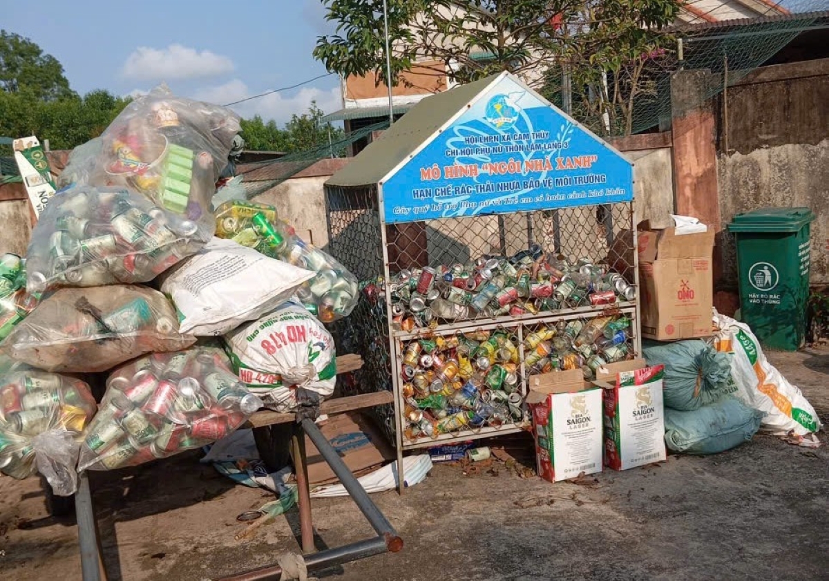 Mô hình "Ngôi nhà xanh" hạn chế rác thải, bảo vệ môi trường.