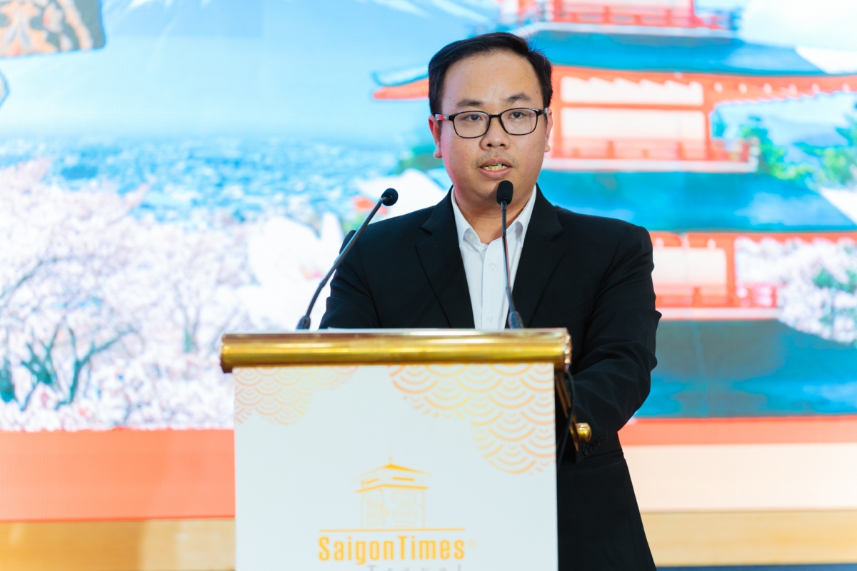 Ông Nguyễn Bảo Thạch, Giám đốc vận hành Saigontimes Travel phát biểu tại lễ công bố Cuộc thi