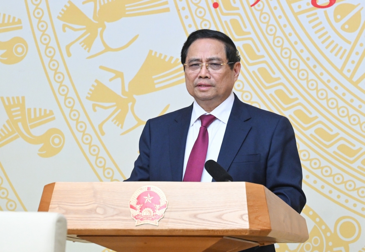 Thủ tướng Chính phủ Phạm Minh Chính yêu cầu người đứng đầu các Bộ, ngành, địa phương phải chịu trách nhiệm trực tiếp nếu để xảy ra tình trạng tàu cá vi phạm hoặc chậm tiến độ gỡ thẻ vàng IUU