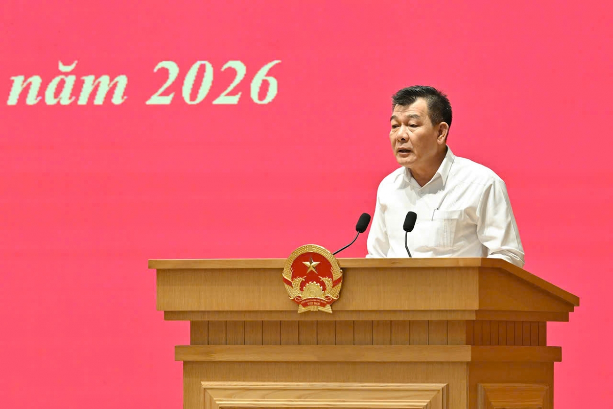 Phó Bí thư Đảng ủy Chính phủ Nguyễn Đức Phong phát biểu tại hội nghị