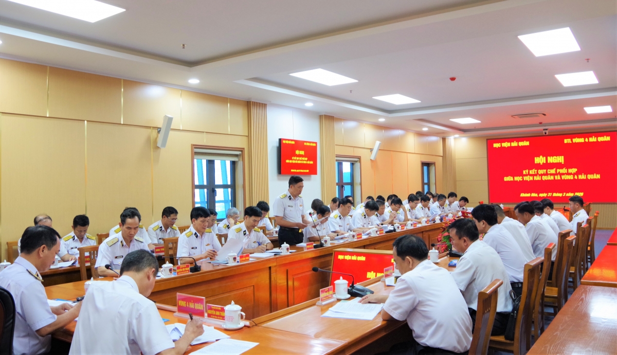 Quang cảnh hội nghị