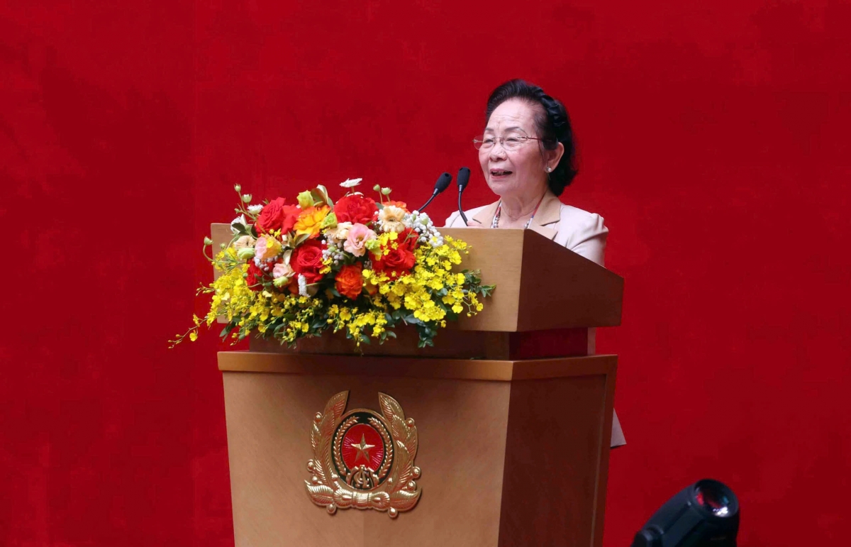 Nguyên Phó Chủ tịch nước Nguyễn Thị Doan chia sẻ tại chương trình