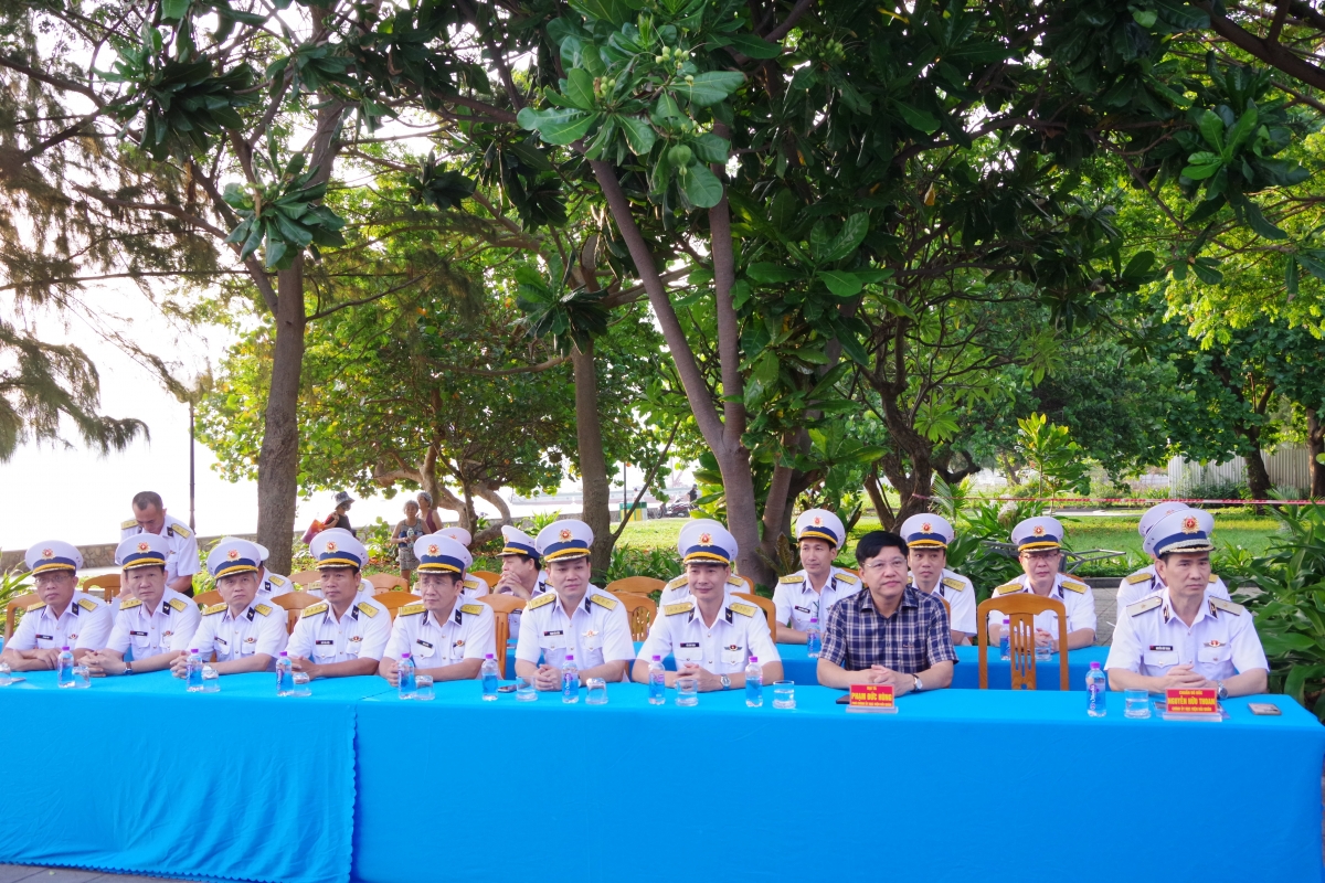  Đại biểu tham dự khai mạc