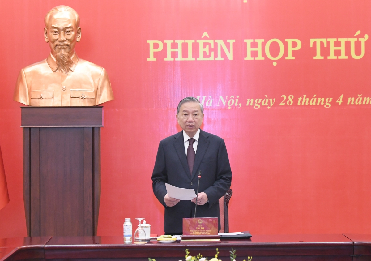 TBT, CTN Tô Lâm phát biểu tại phiên họp