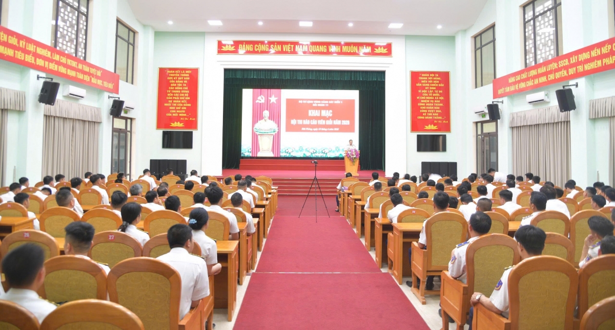 Quang cảnh Hội thi