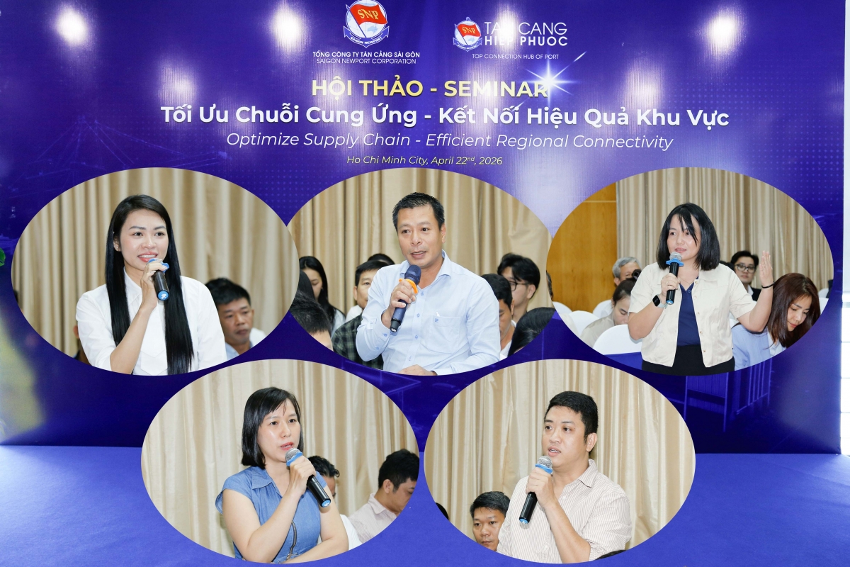 Đại diện các hãng tàu, khách hàng phát biểu