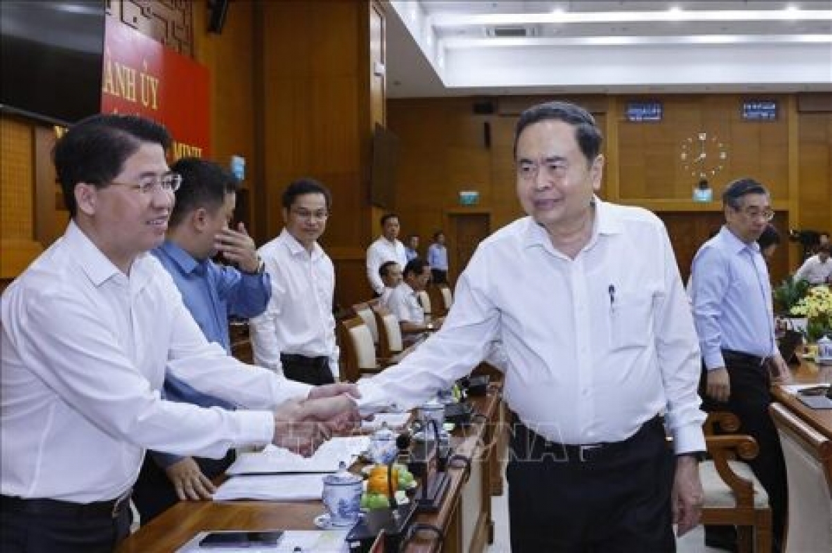 Chủ tịch Quốc hội chủ trì Hội nghị thông qua báo cáo kiểm tra, giám sát với Thường vụ Thành ủy TP Hồ Chí Minh
Ảnh TTX