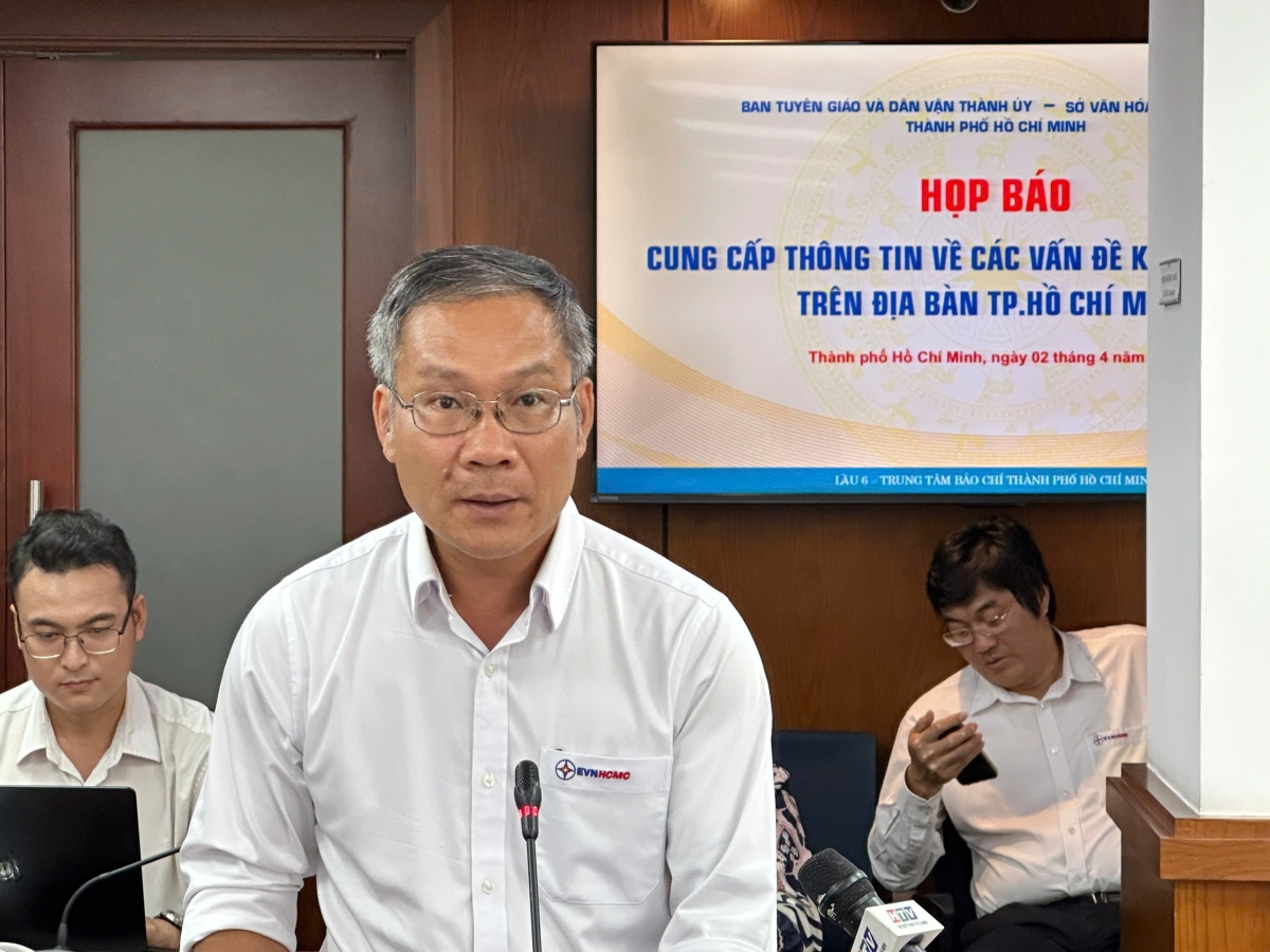 Phó Tổng Giám đốc Tổng công ty Điện lực TP.HCM Bùi Trung Kiên (Ảnh: CTV Quỳnh Thơ)