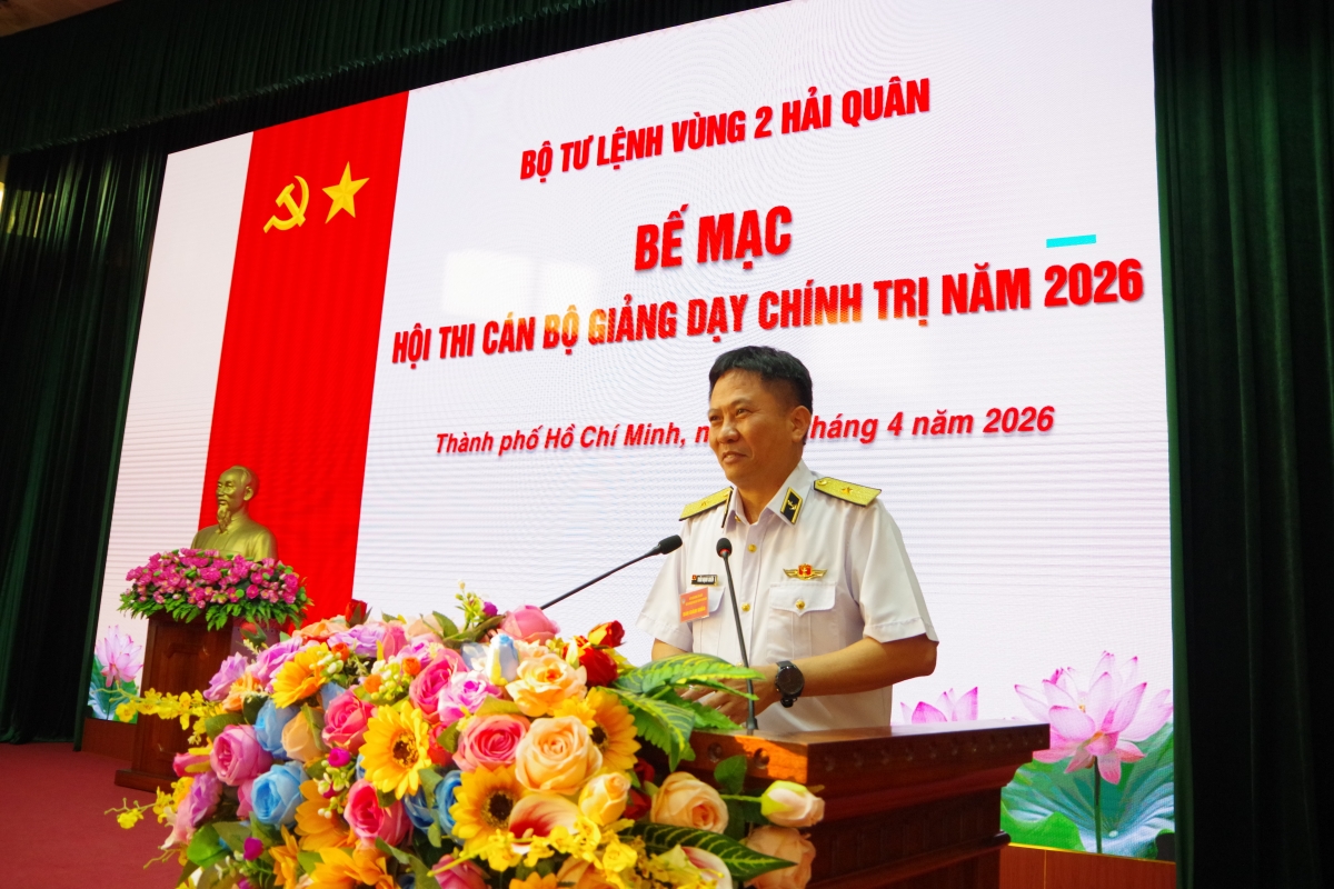 Chuẩn Đô đốc Trần Mạnh Chiến phát biểu bế mạc Hội thi