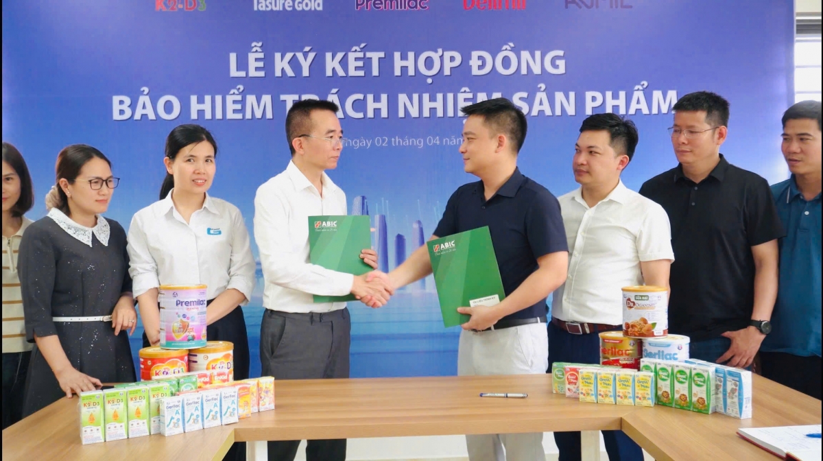 AMM - Germany Nutrition và Bảo hiểm Agribank chi nhánh Nam Định ký kết bảo hiểm trách nhiệm sản phẩm sữa lên đến 20 tỷ đồng.