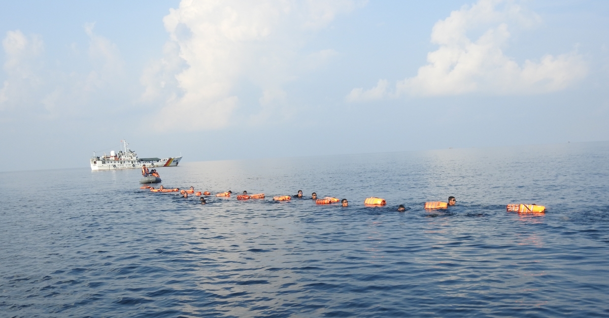 Huấn luyện bơi chiến thuật đường dài