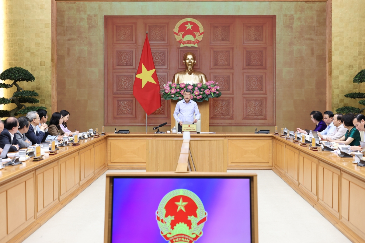 Thủ tướng Chính phủ Lê Minh Hưng chủ trì cuộc họp với Bộ Văn hóa, Thể thao và Du lịch