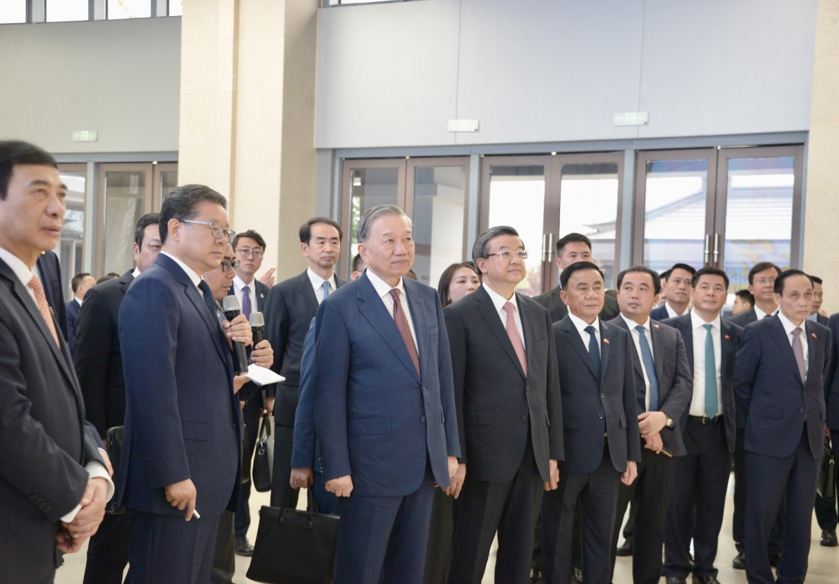 Tổng bí thư, Chủ tịch nước Tô Lâm cùng đoàn đại biểu cấp cao Việt Nam