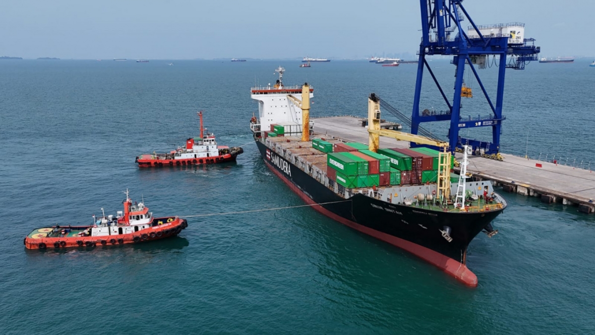 Indonesia tái xuất 4 container chứa rác thải điện tử nguy hại trở lại Mỹ hôm 20-01-2026 (Ảnh Văn phòng Hải quan và Thuế vụ Batam)