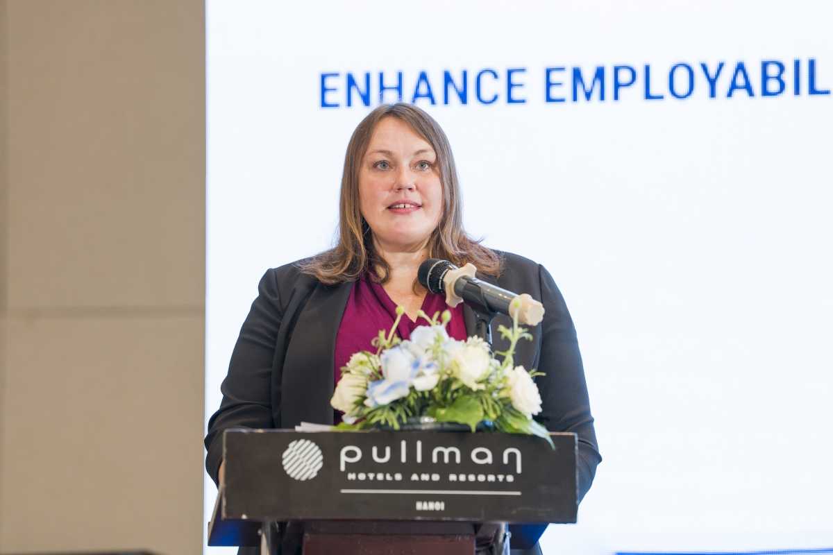 Bà Kendra Rinas, Trưởng Phái đoàn IOM tại Việt Nam. (Ảnh: BTC)