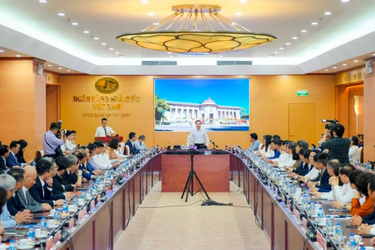 Cuộc họp giữa Ngân hàng Nhà nước và 46 ngân hàng thương mại.