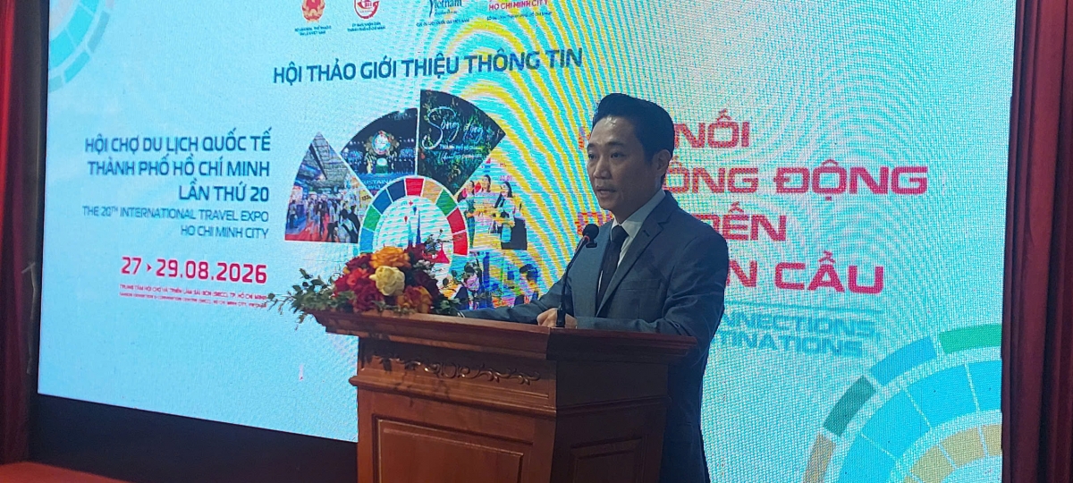 Ông Lê Trương Hiền Hòa – Phó Giám đốc Sở Du lịch TP.HCM phát biểu tại Họp báo