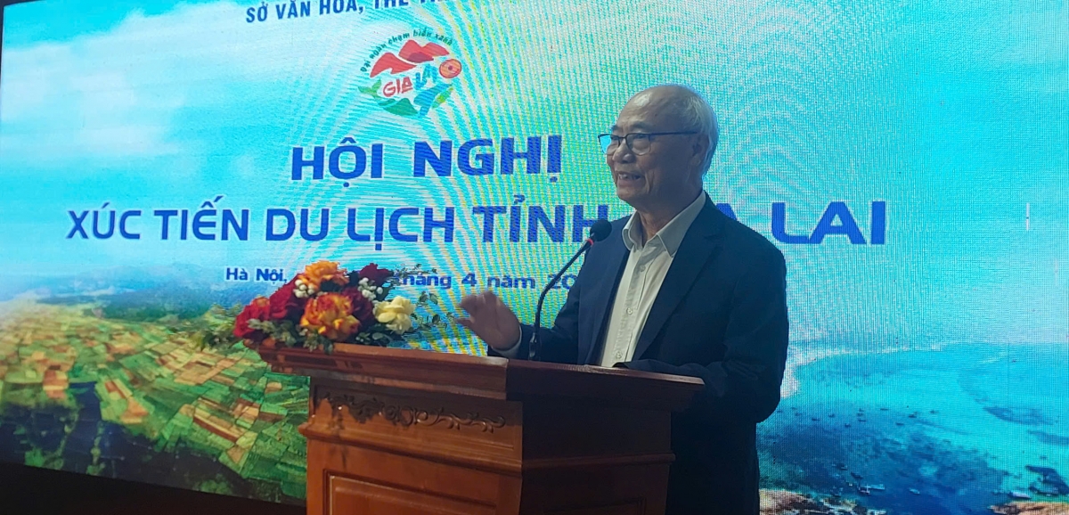 Ông Vũ Thế Bình – Chủ tịch Hiệp hội Du lịch Việt Nam phát biểu tại chương trình