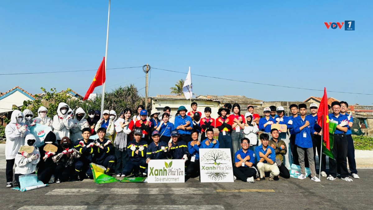 Tuổi trẻ Đắk Lắk xung kích tình nguyện trong "Chiến dịch Dọn rác toàn quốc-Earthday 2026"