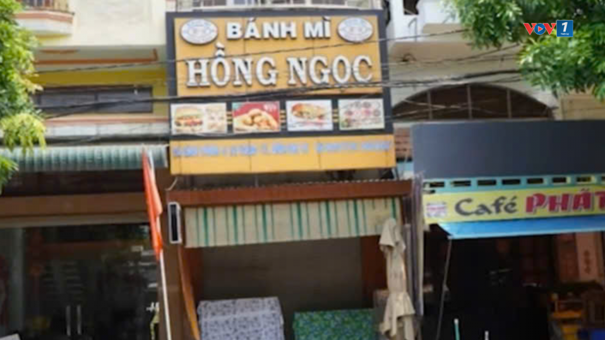 Cơ sở bán bánh mì xảy ra ngộ độc bị xử phạt 90 triệu đồng và đình chỉ hoạt động 4 tháng
