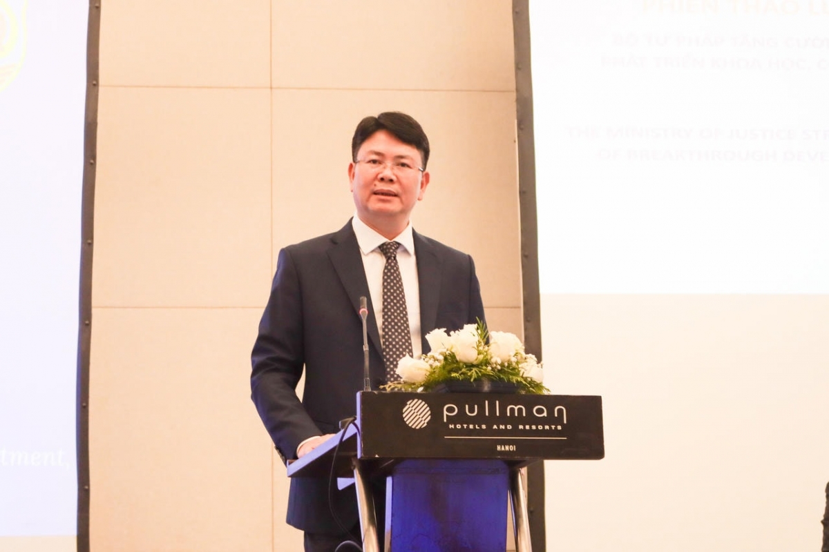 Thứ trưởng Bộ Tư pháp Nguyễn Thanh Tịnh phát biểu khai mạc Diễn đàn