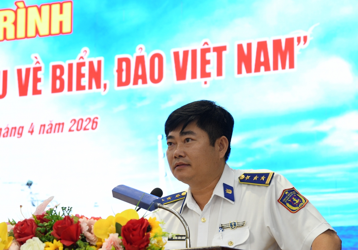 Thượng tá Dương Công Chính, Phó chủ nhiệm Chính trị Bộ Tư lệnh Vùng Chủ trì Chương trình